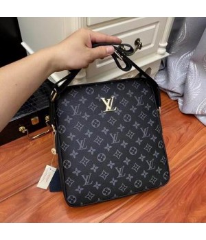 Louis Vuitton Bags Men LV Messenger bag 33110-2 26X5X27cm XM 2colour
