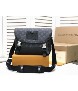 Louis Vuitton Bags Men LV Messenger bag 40510 32X23X9cm XM