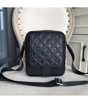Louis Vuitton Bags Men LV Messenger bag 98118-3 20X23X7cm WP