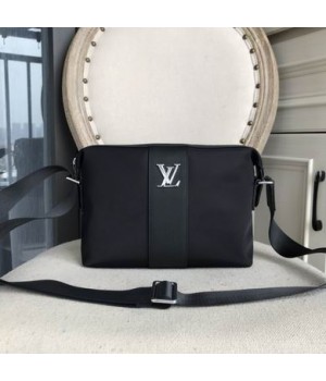 Louis Vuitton Bags Men LV Messenger bag 98118-3 26X19X8cm XM