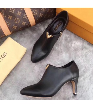 Louis Vuitton Lookat Black Calfskin Ankle Boot  (LG-8030109 )