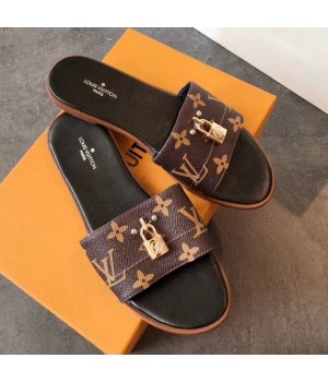 Louis Vuitton Lock It Flat Slide Sandals 1A4XXG Monogram Canvas 2019 (EM-9041333 )