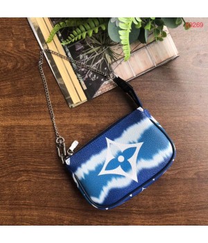 Louis vuitton ESCALE POCHETTE ACCESSOIRES Mini clutch bag M69269 blue