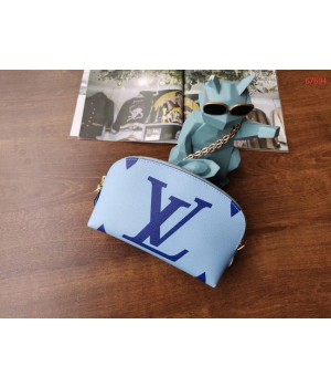 Louis vuitton POCHETTE COSME XL M67694 light blue