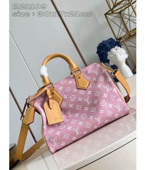 Louis Vuitton Travel bags M21109 30X17X21cm DN