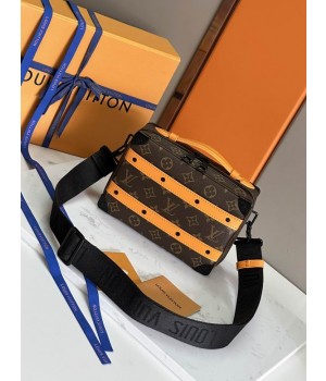 Louis Vuitton Bags Men LV Messenger bag M46689 21.5X15X7cm XM