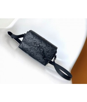 Louis Vuitton Bags Men LV Messenger bag M81746 18X11X6.5cm WP