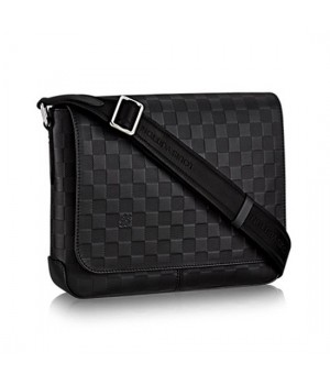 Louis Vuitton N41286 District PM Messenger Bag Damier Infini Leather