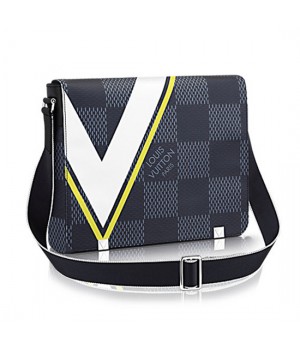 Louis Vuitton N44004 District MM Messenger Bag Damier Cobalt Canvas