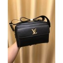 Louis Vuitton Bags Men LV Messenger bag 973-3 26X18X7cm XM