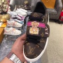 Louis Vuitton Monogram Canvas Frontrow Sneaker 1A43GN 2018 (GD5023-8042114 )