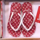 Louis Vuitton x Supreme Thong Sandal Red 2017 (SZ3040-7060522 )