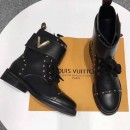 Louis Vuitton Wonderland Ranger Ankle Boots 1A3HUK Black Studs Leather 2017 (GD5023-7082337 )
