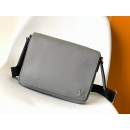 Louis Vuitton Bags Men LV Messenger bag M60831 26X20X7cm WP
