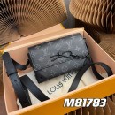 Louis Vuitton Bags Men LV Messenger bag M81783 18X11X6.5cm XM-1