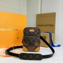 Louis Vuitton Bags Men LV Messenger bag N40379 17X21X6cm XM