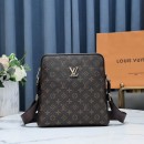 Louis Vuitton Bags Men LV Messenger bag WM9825-1