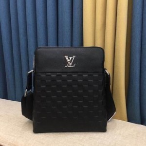 Louis Vuitton Bags Men LV Messenger bag 28051-2 24X28X7cm WP