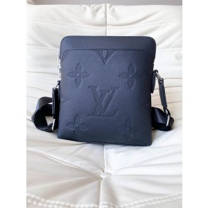 Louis Vuitton Bags Men LV Messenger bag 8805-2 XM
