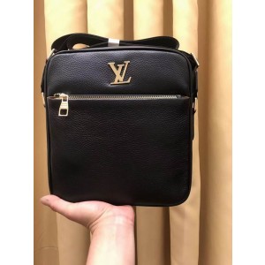 Louis Vuitton Bags Men LV Messenger bag 981-4 25X27X6cm WP-2