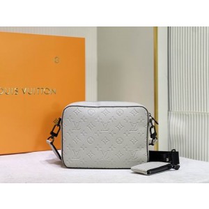 Louis Vuitton Bags Men LV Messenger bag Duo 26x18.5x5cm cs