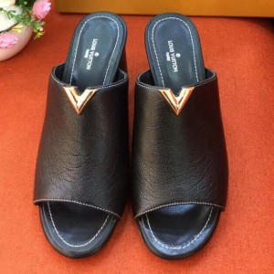 Louis Vuitton Calfskin Vanity Mule Black (LG-8022822 )