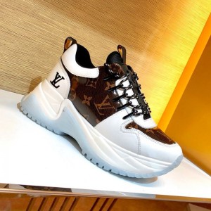 Louis Vuitton Run Away Pulse Sneakers Monogram/White 2019 (SIYA-9040842 )