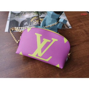 Louis vuitton POCHETTE COSME XL M67694 purple