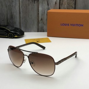 Replica High Quality 1:1 copied Louis Vuitton Sunglasses 1471