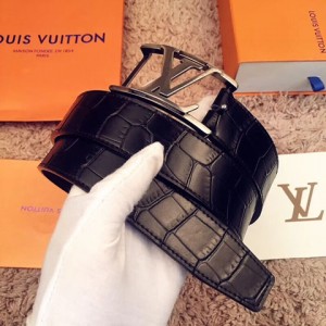 Replica High Quality LV Belts For Women LVWMBelt-177