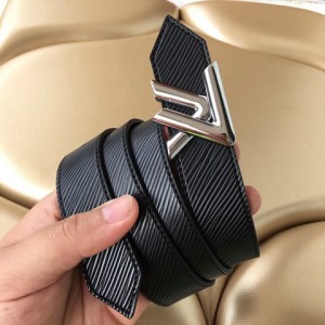 Replica High Quality LV Belts For Women LVWMBelt-331