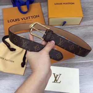 2018 New Replica High Quality LV Belts For Women LVWMBelt-57