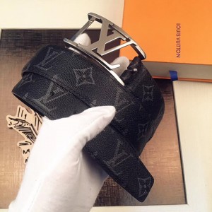 2018 New Replica High Quality LV Belts For Women LVWMBelt-83